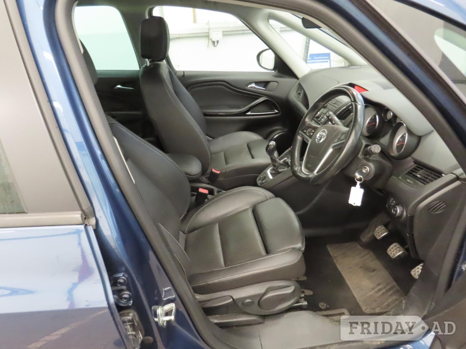 Vauxhall Zafira Tourer 2016 - Cars in Birmingham
