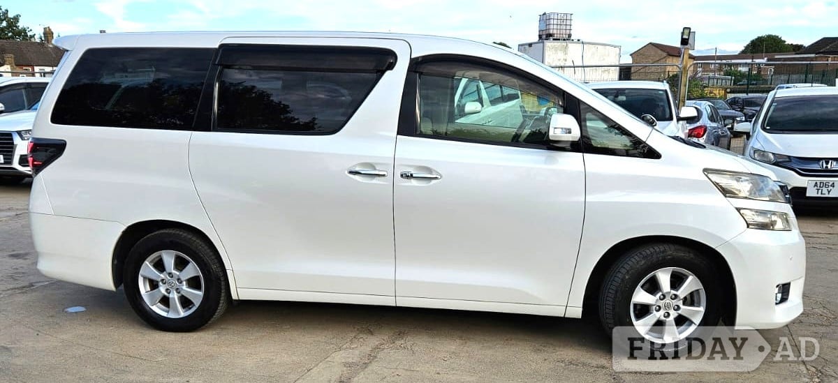 [ berth ]Toyota Vellfire