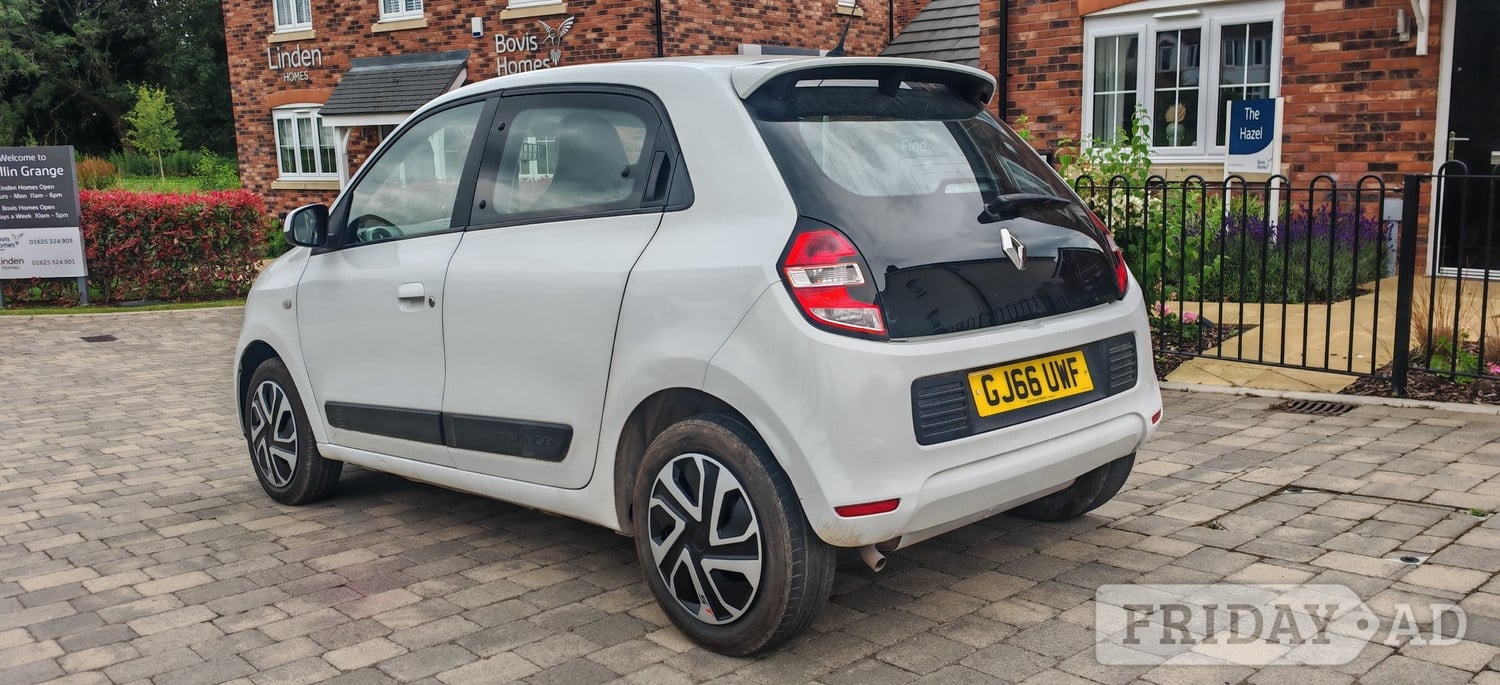 [ berth ]Renault Twingo