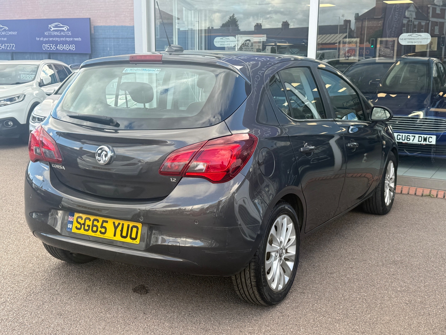 [ berth ]Vauxhall Corsa