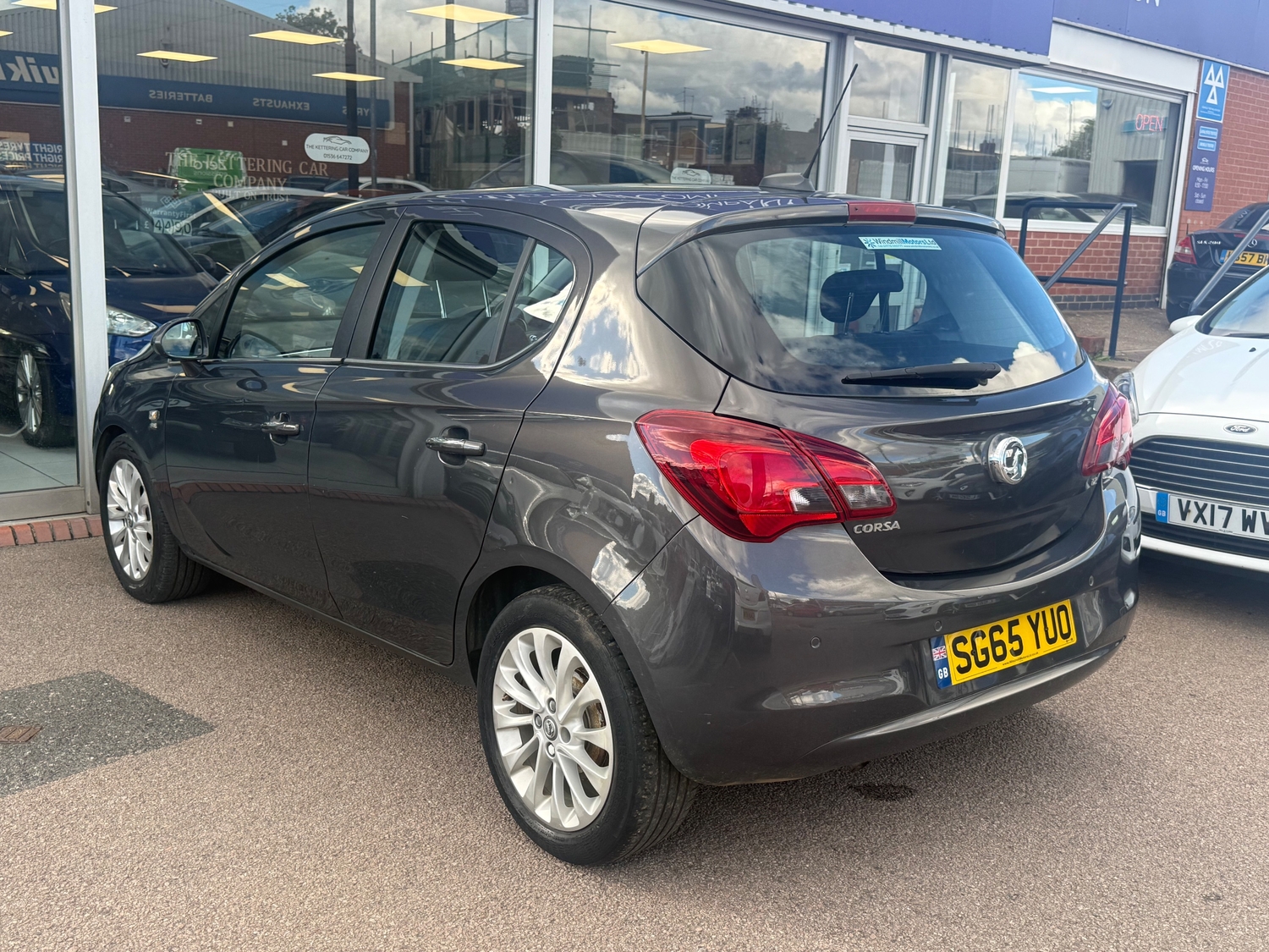 Vauxhall Corsa 2015 - Cars in Kettering
