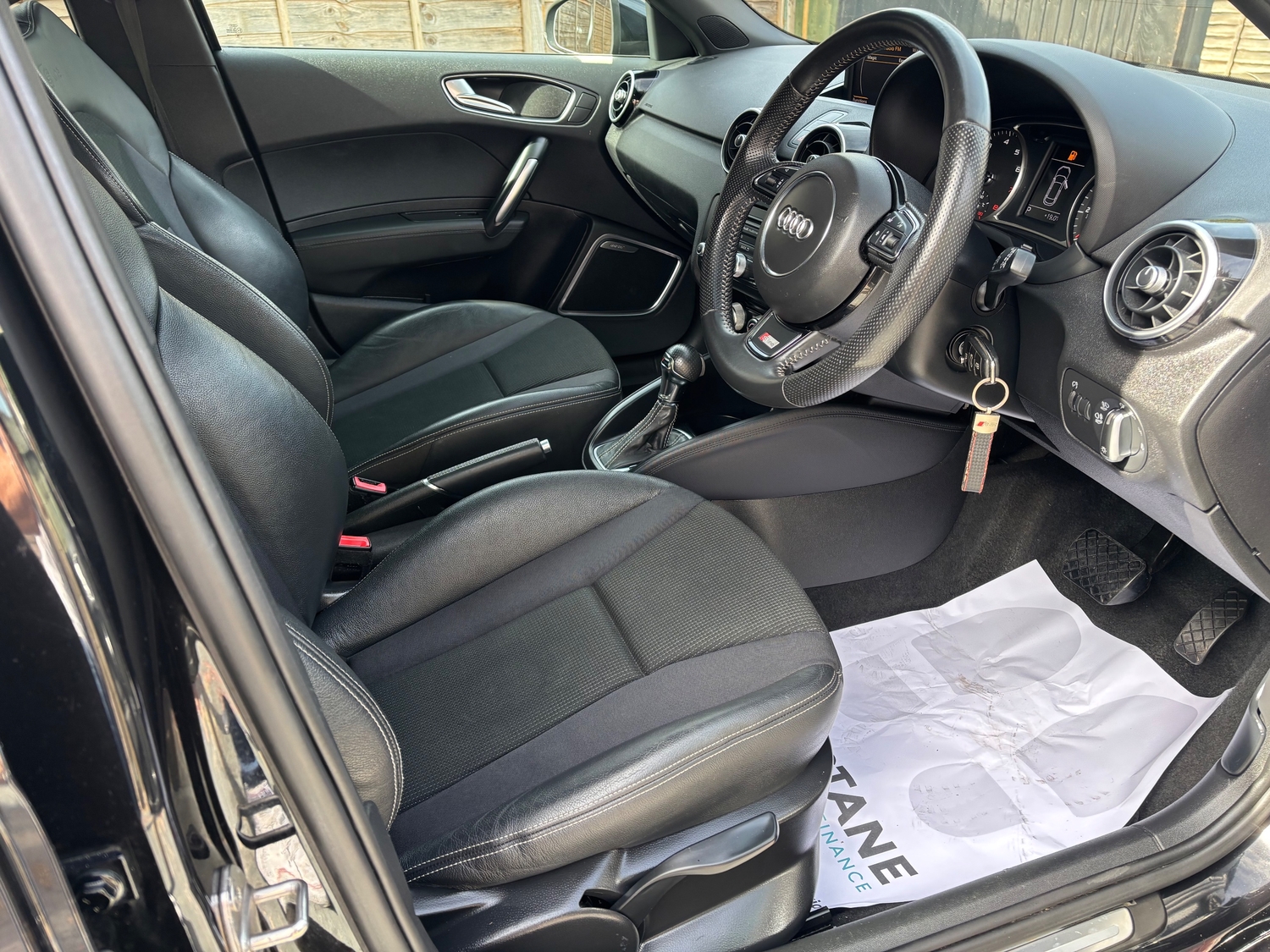 [ berth ]Audi A1