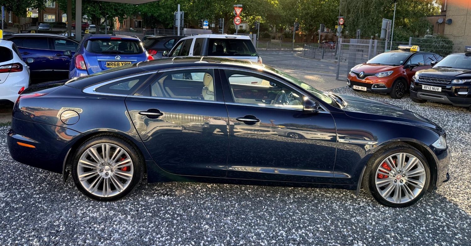 [ berth ]Jaguar XJ