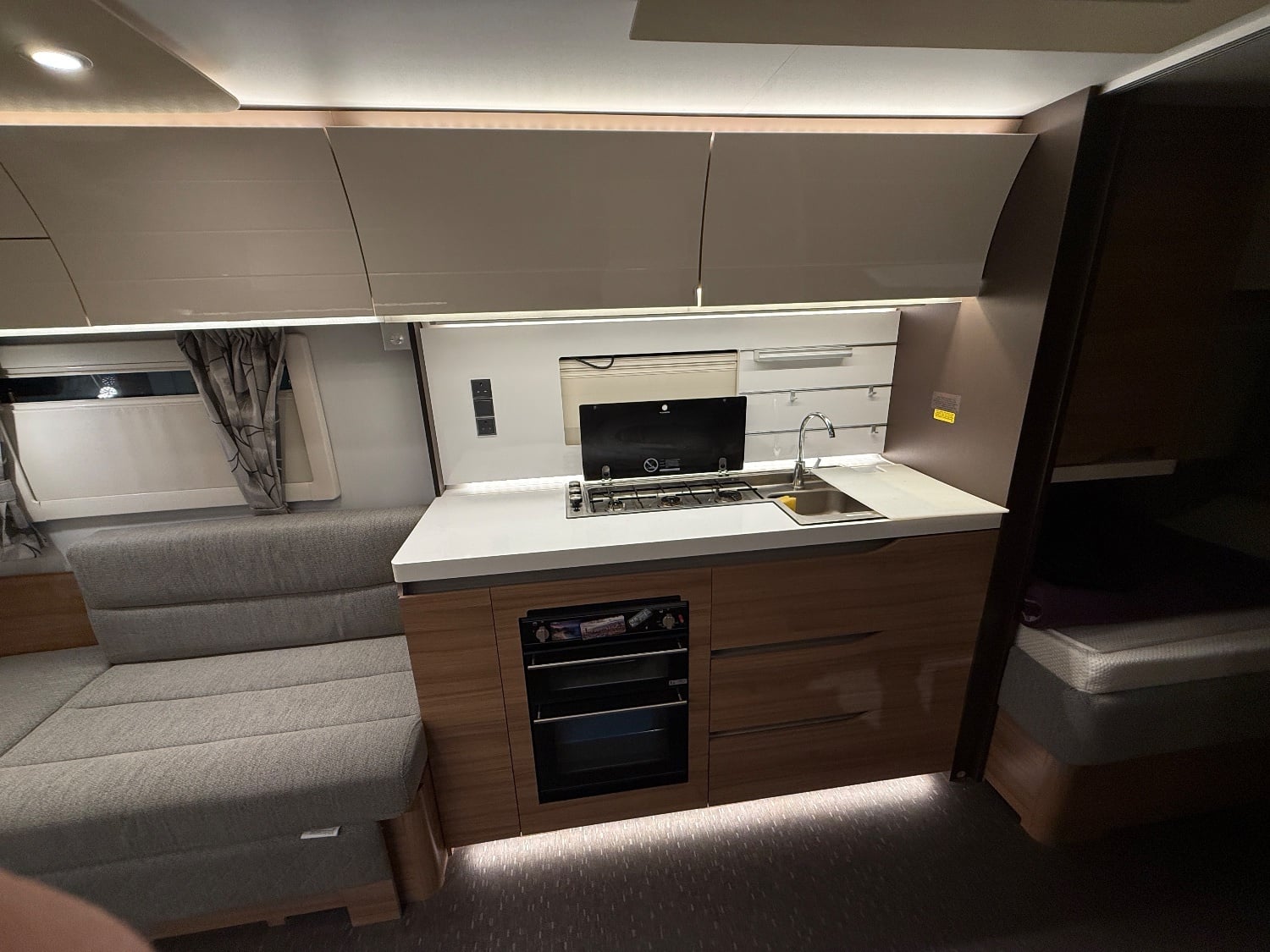 Adria Alpina 623 UL Colorado 2020 - Motorhomes & Caravans