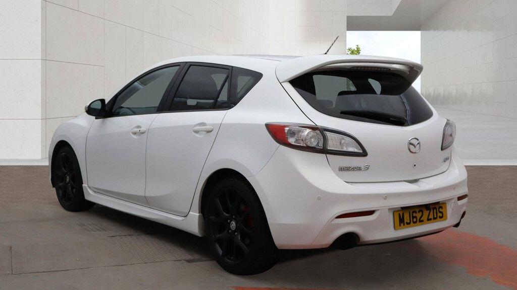 [ berth ]Mazda 3