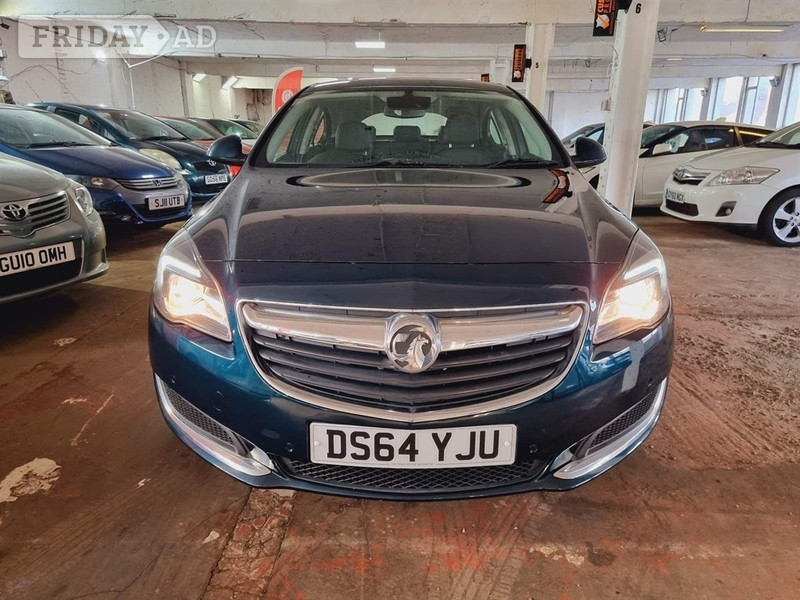 [ berth ]Vauxhall Insignia