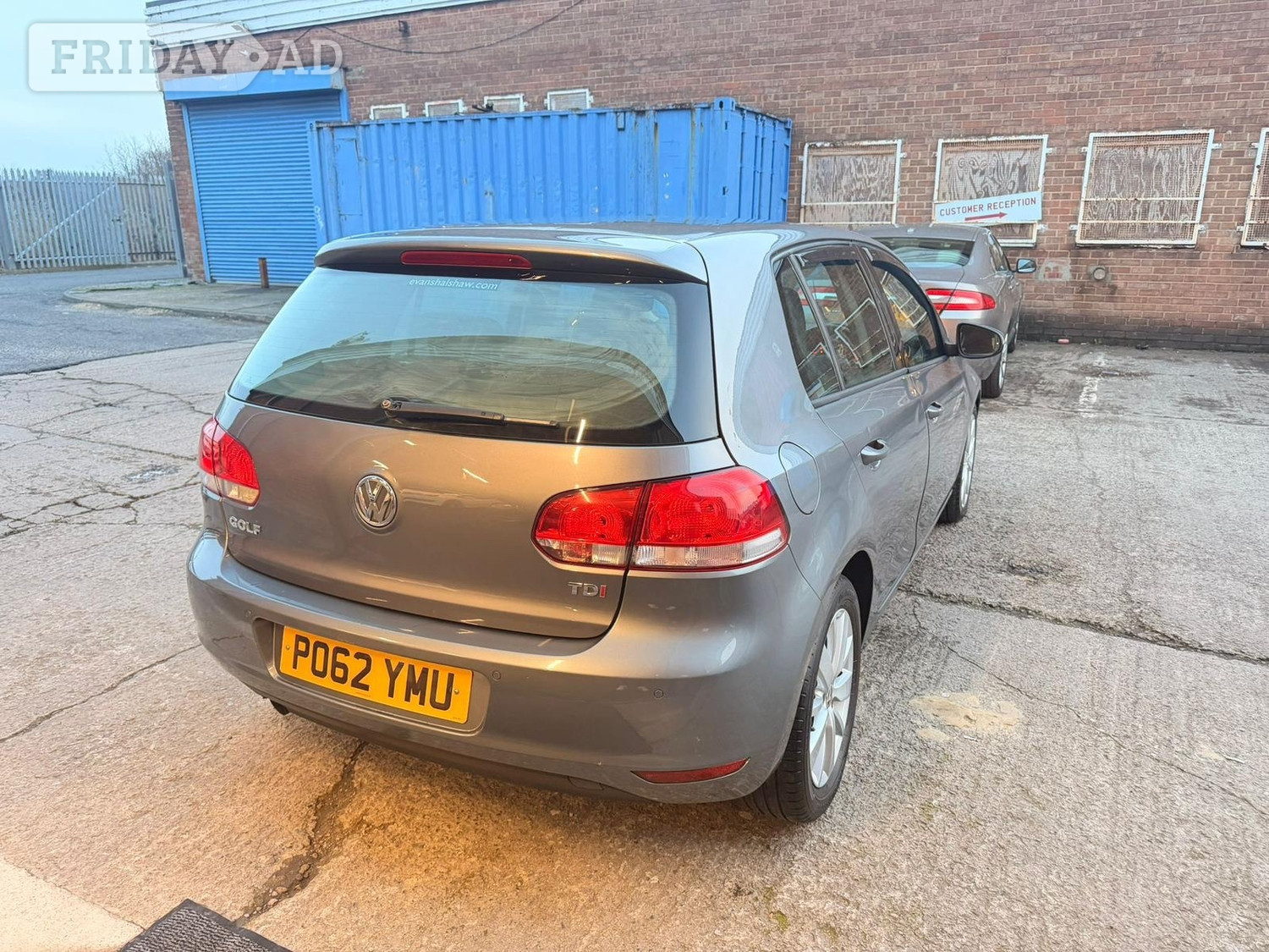 Volkswagen Golf 2012 - Cars