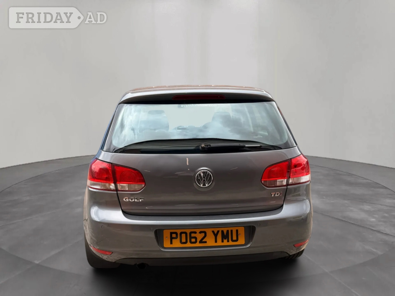Volkswagen Golf 2012 - Cars