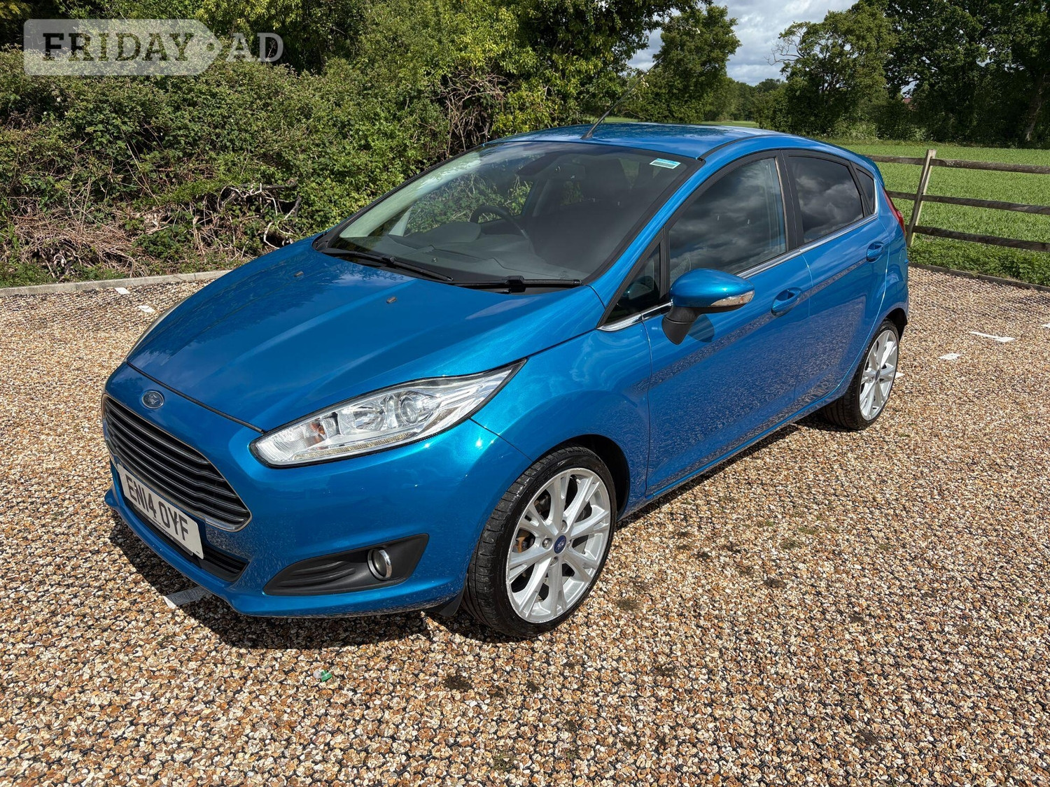 [ berth ]Ford Fiesta