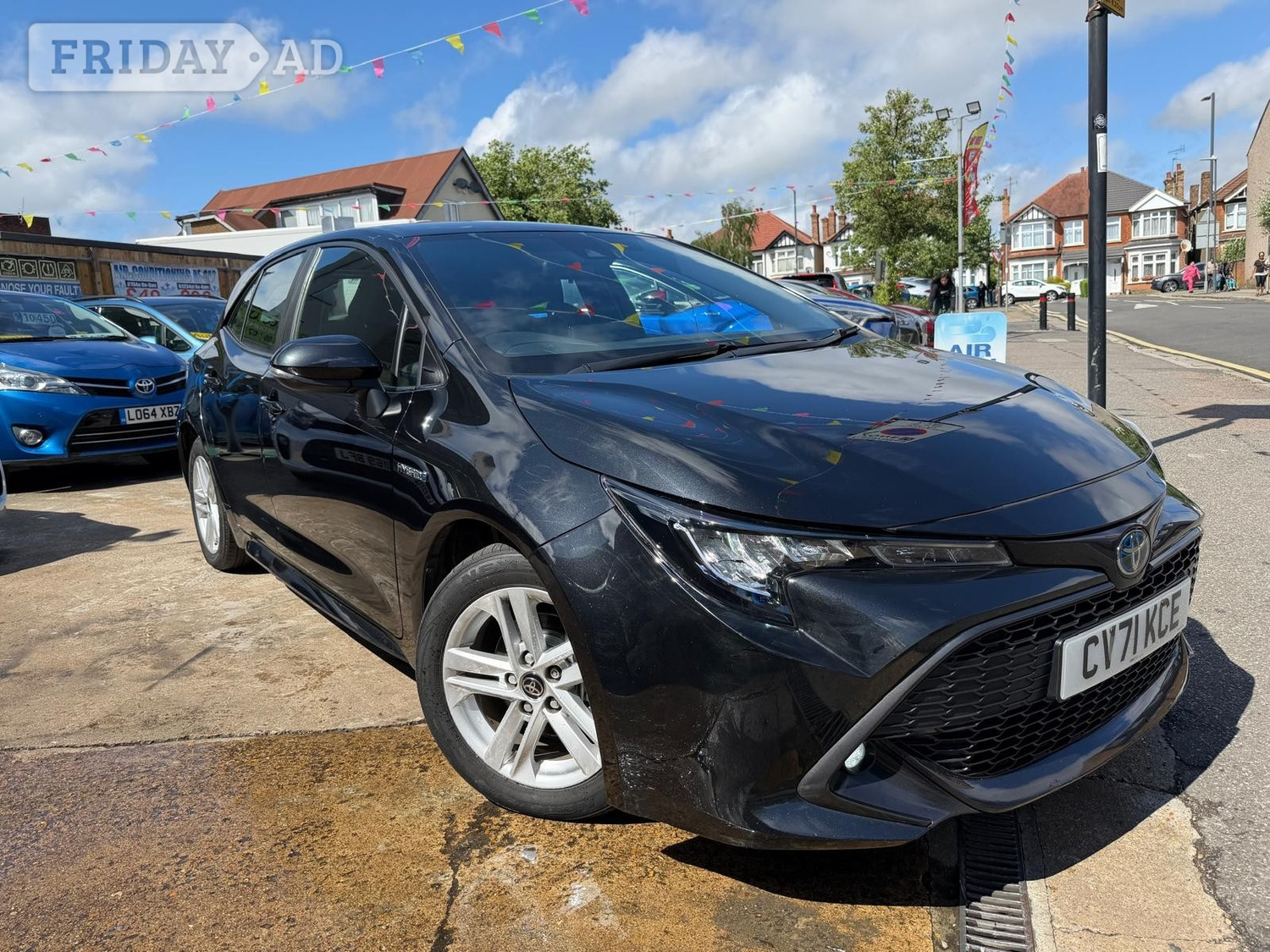 Toyota Corolla 2021 - Cars in Harrow