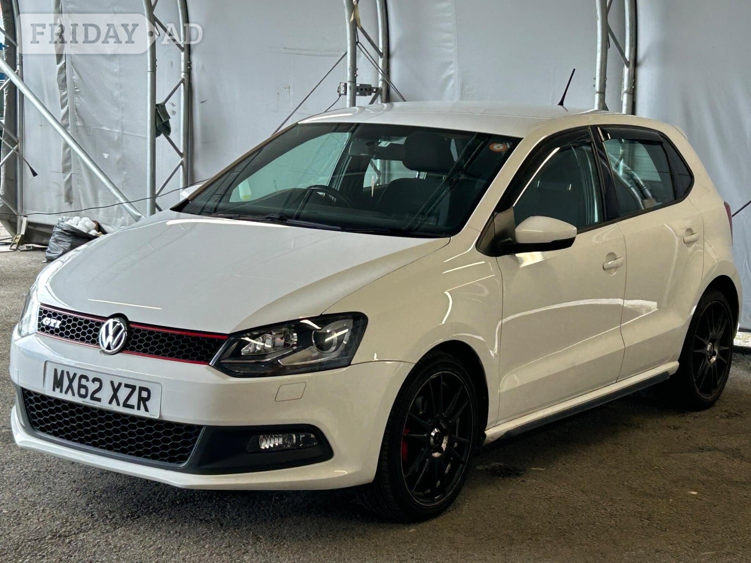 [ berth ]Volkswagen Polo