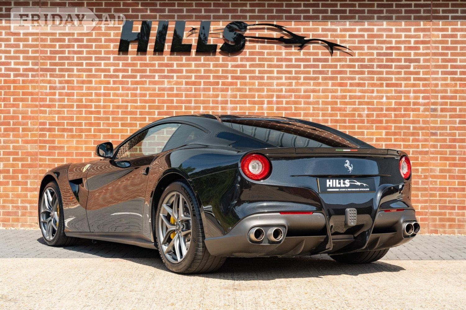 [ berth ]Ferrari F12