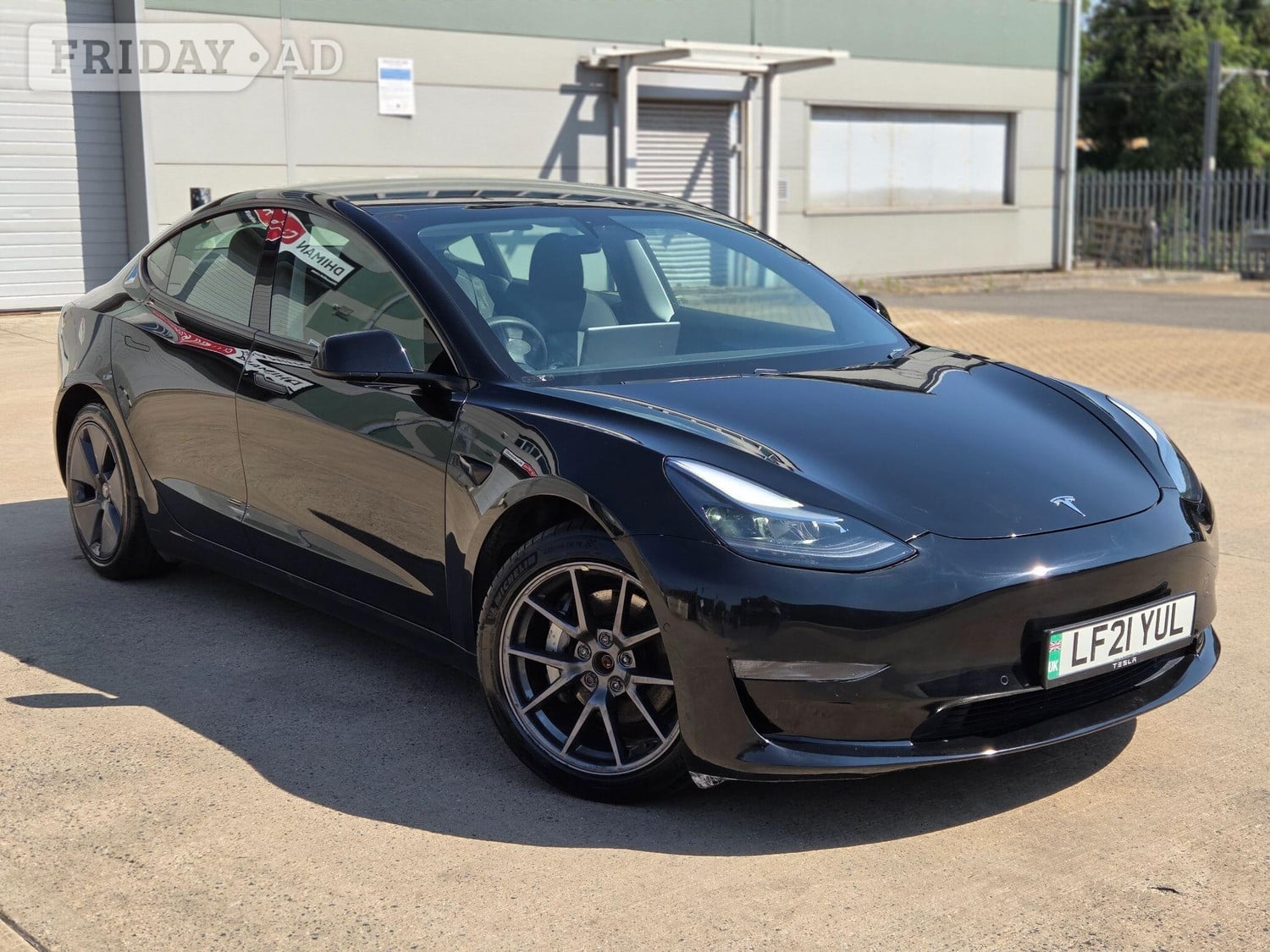 Tesla Model 3 2021 in Slough