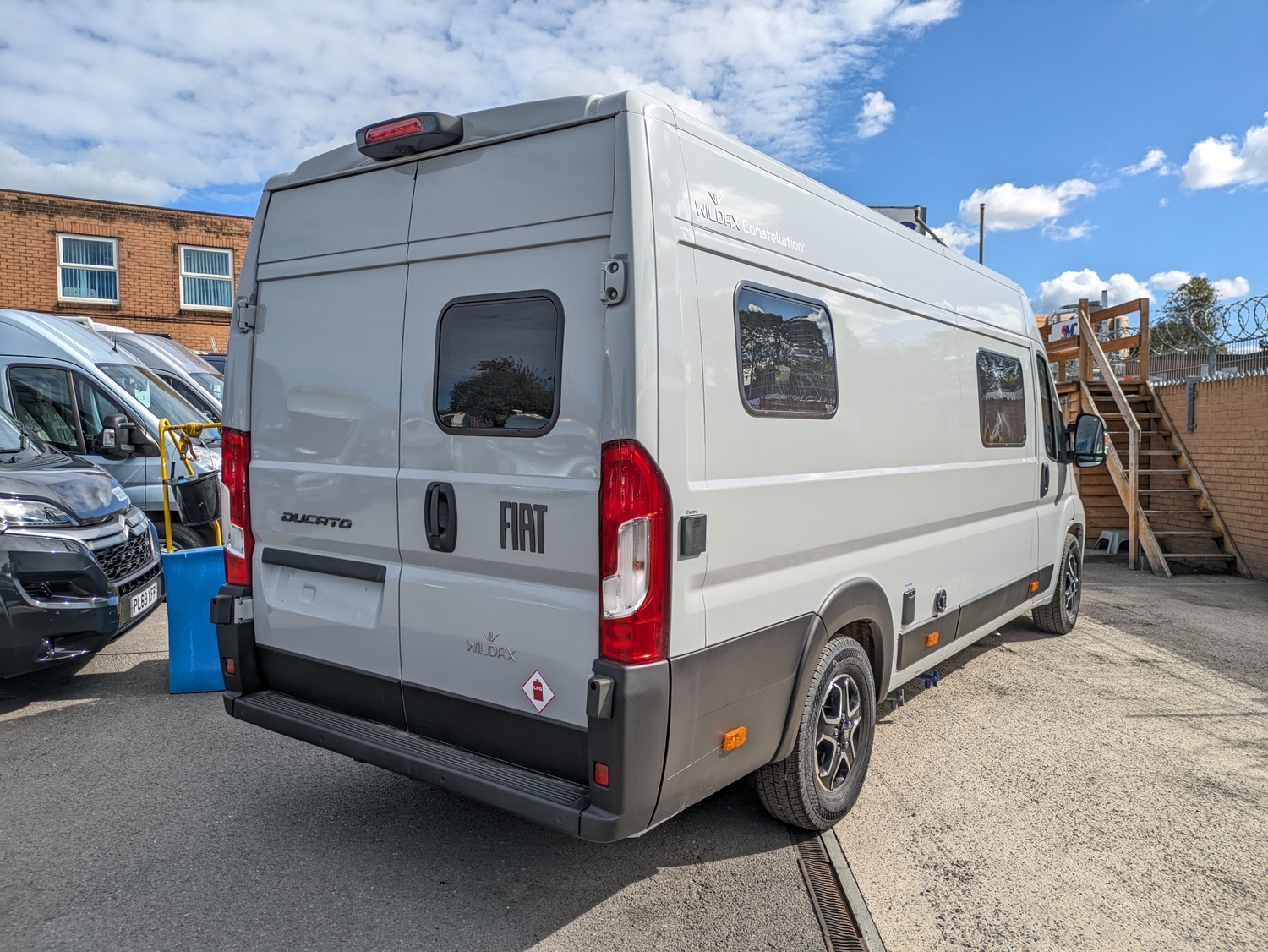 [ berth ]Wildax Constellation 3 XL