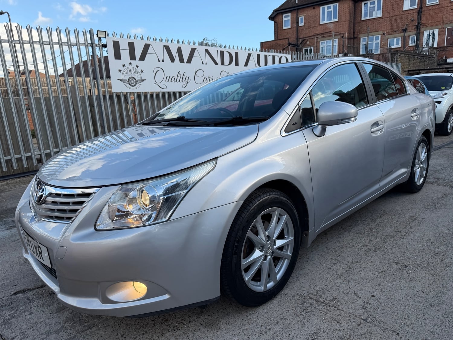 Toyota Avensis Wembley