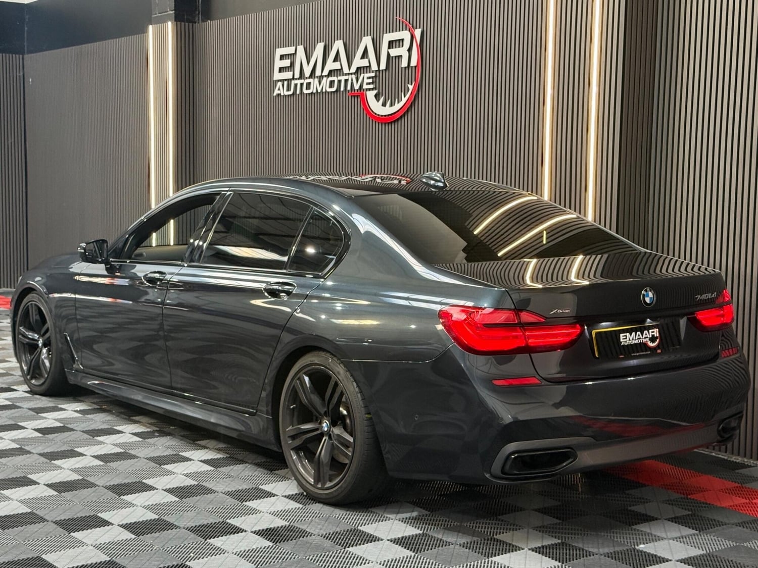 [ berth ]BMW 7 Series