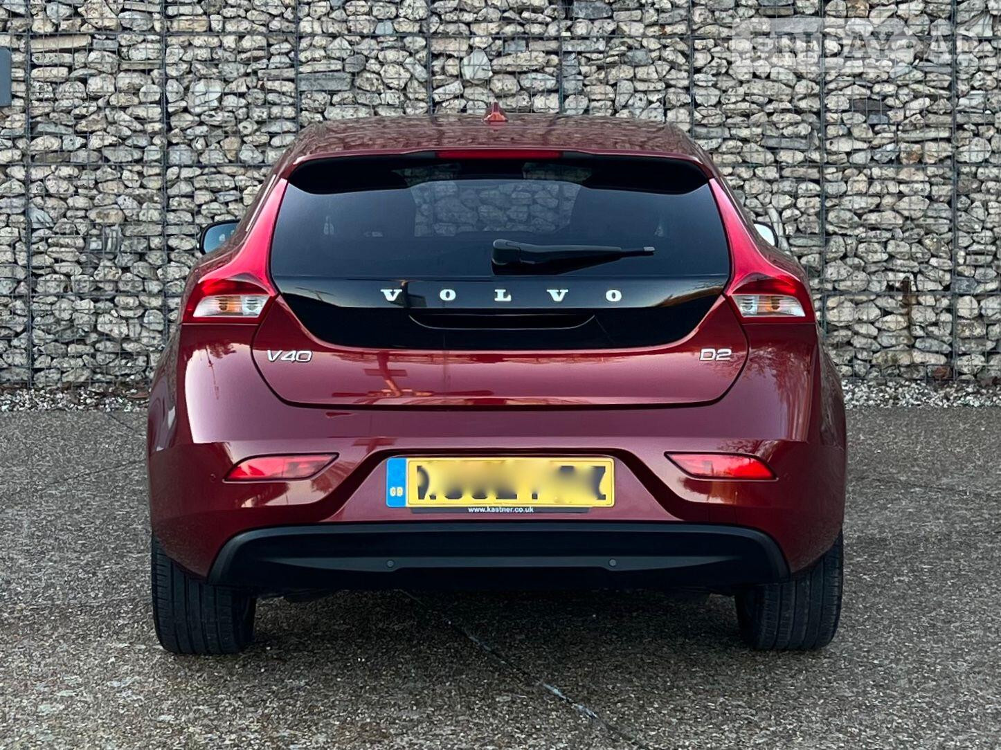 Volvo V40 2012 - Cars