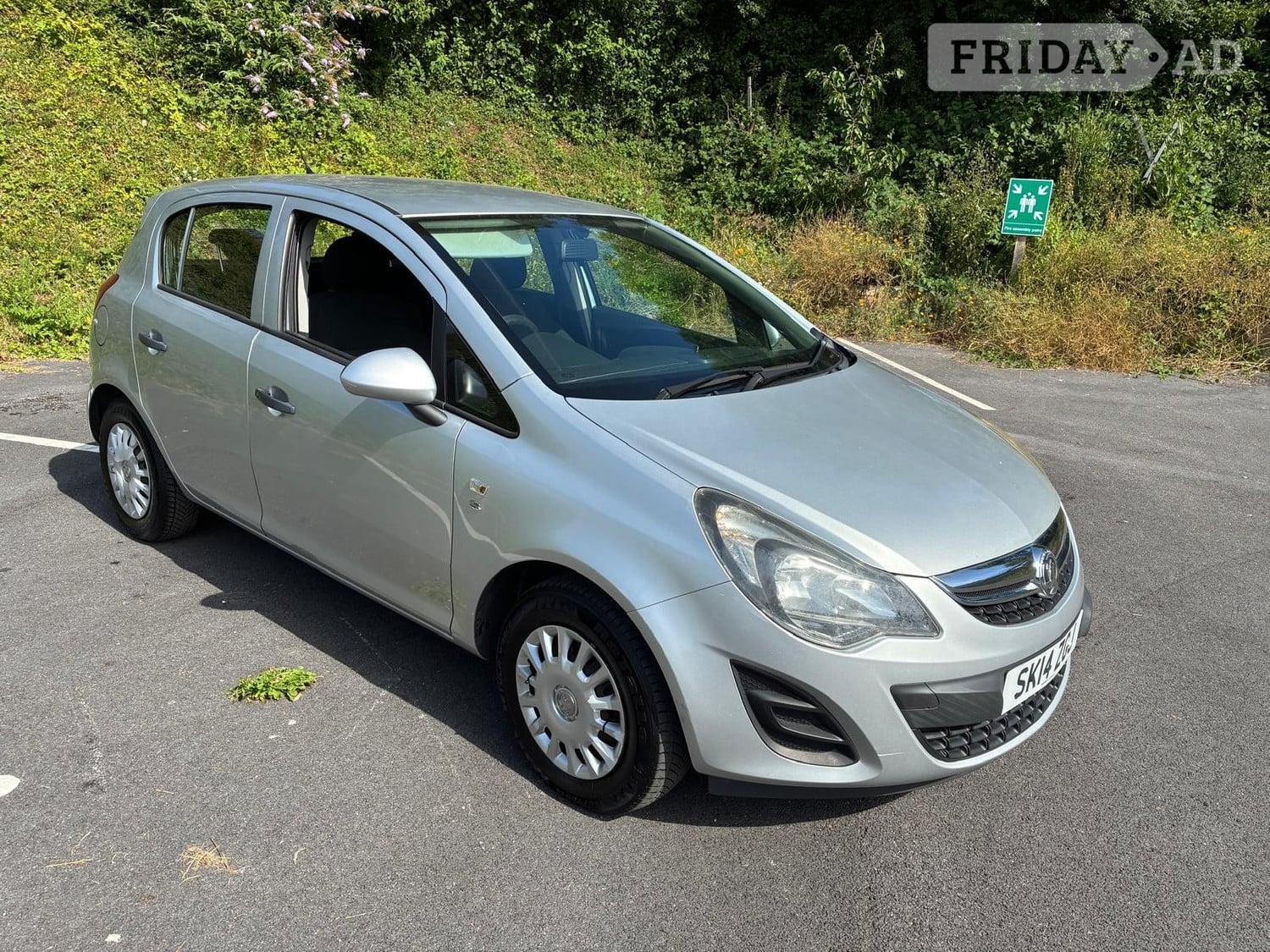 [ berth ]Vauxhall Corsa