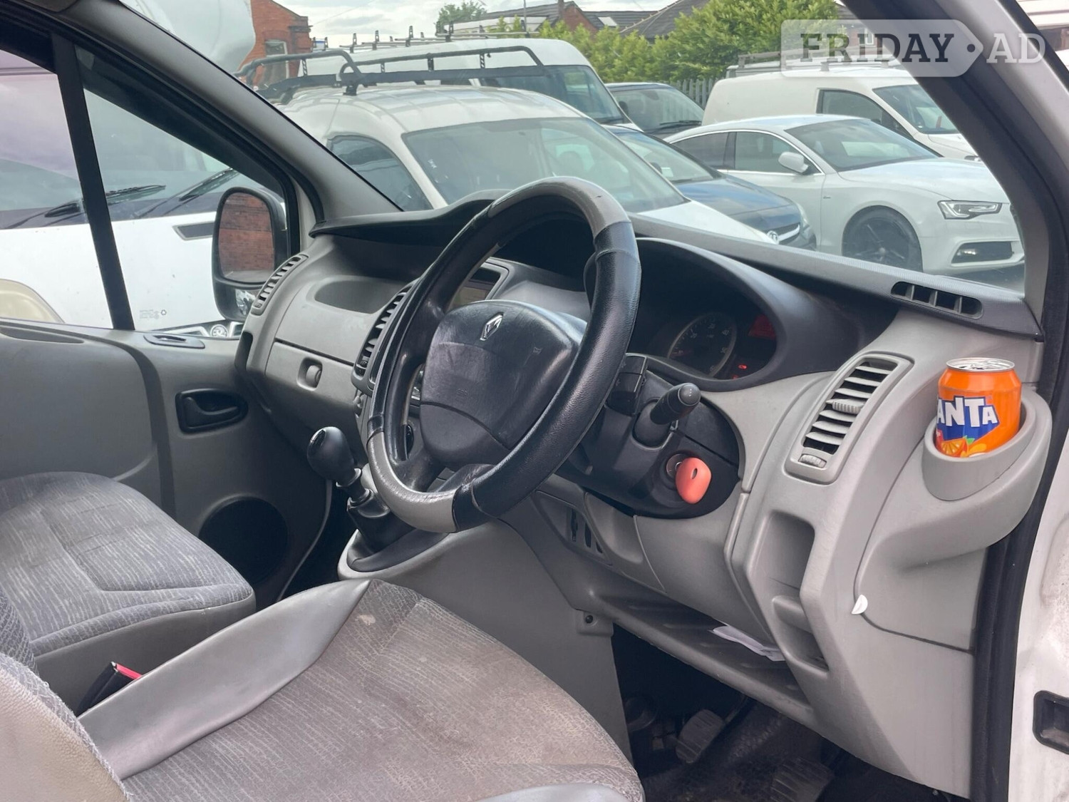 Renault Trafic 2013 - Vans & Commercial Vehicles