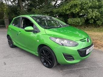 Mazda Mazda2 2012