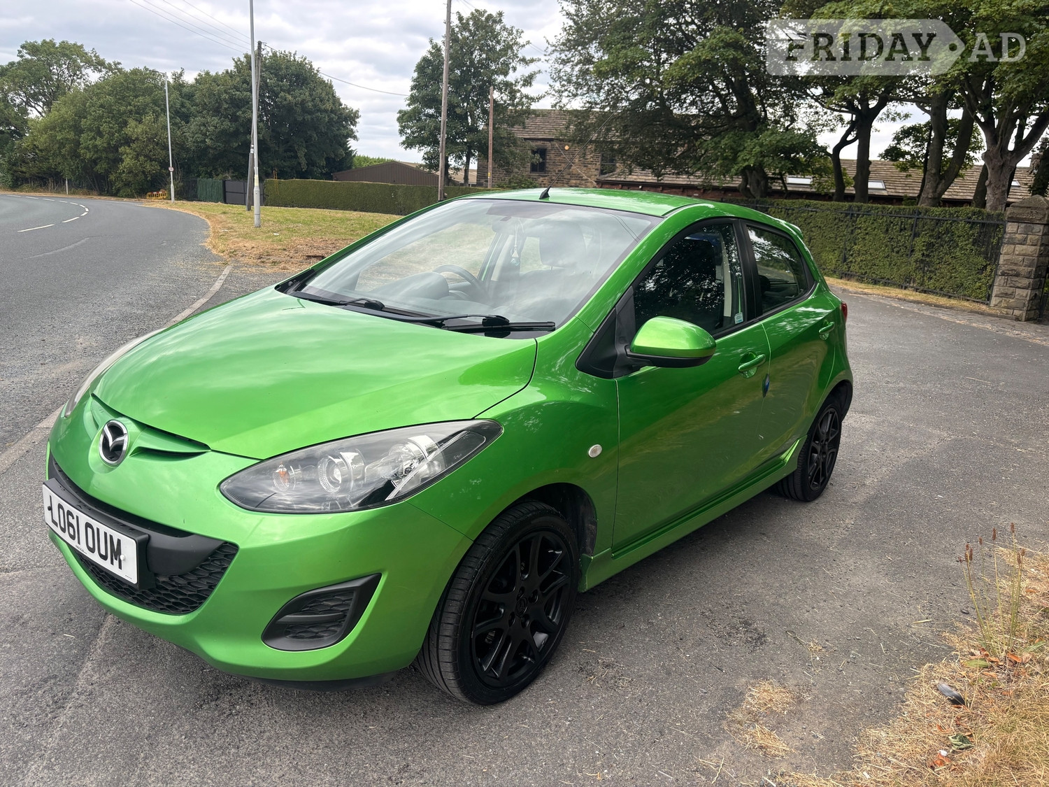 Mazda Mazda2 2012 - Cars