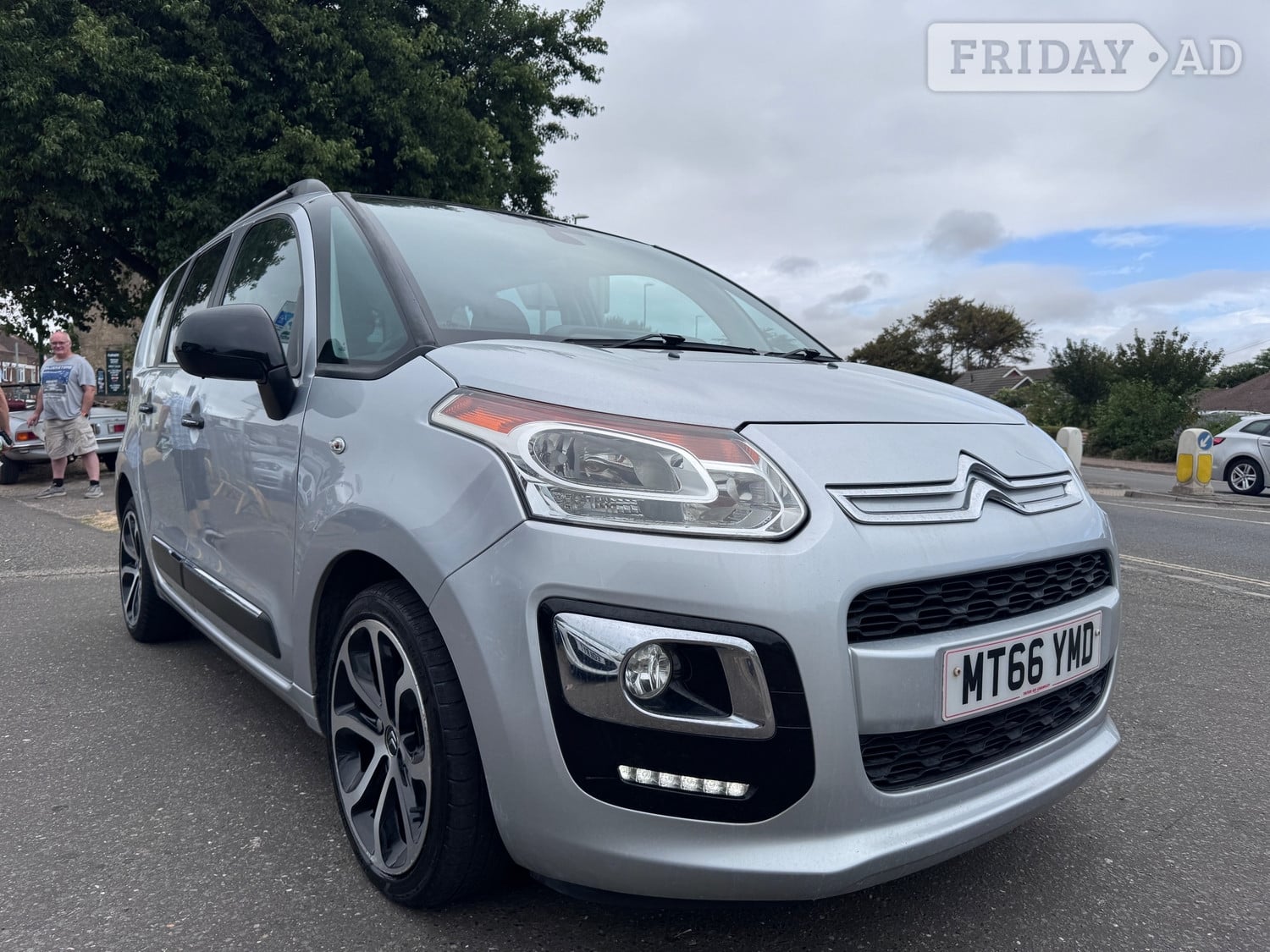 Citroen C3 Picasso 2016 - Cars in Lancing