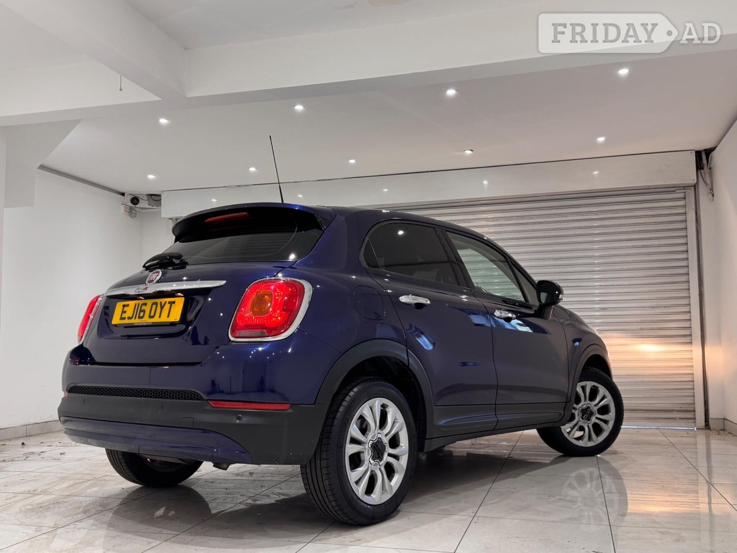 [ berth ]Fiat 500X