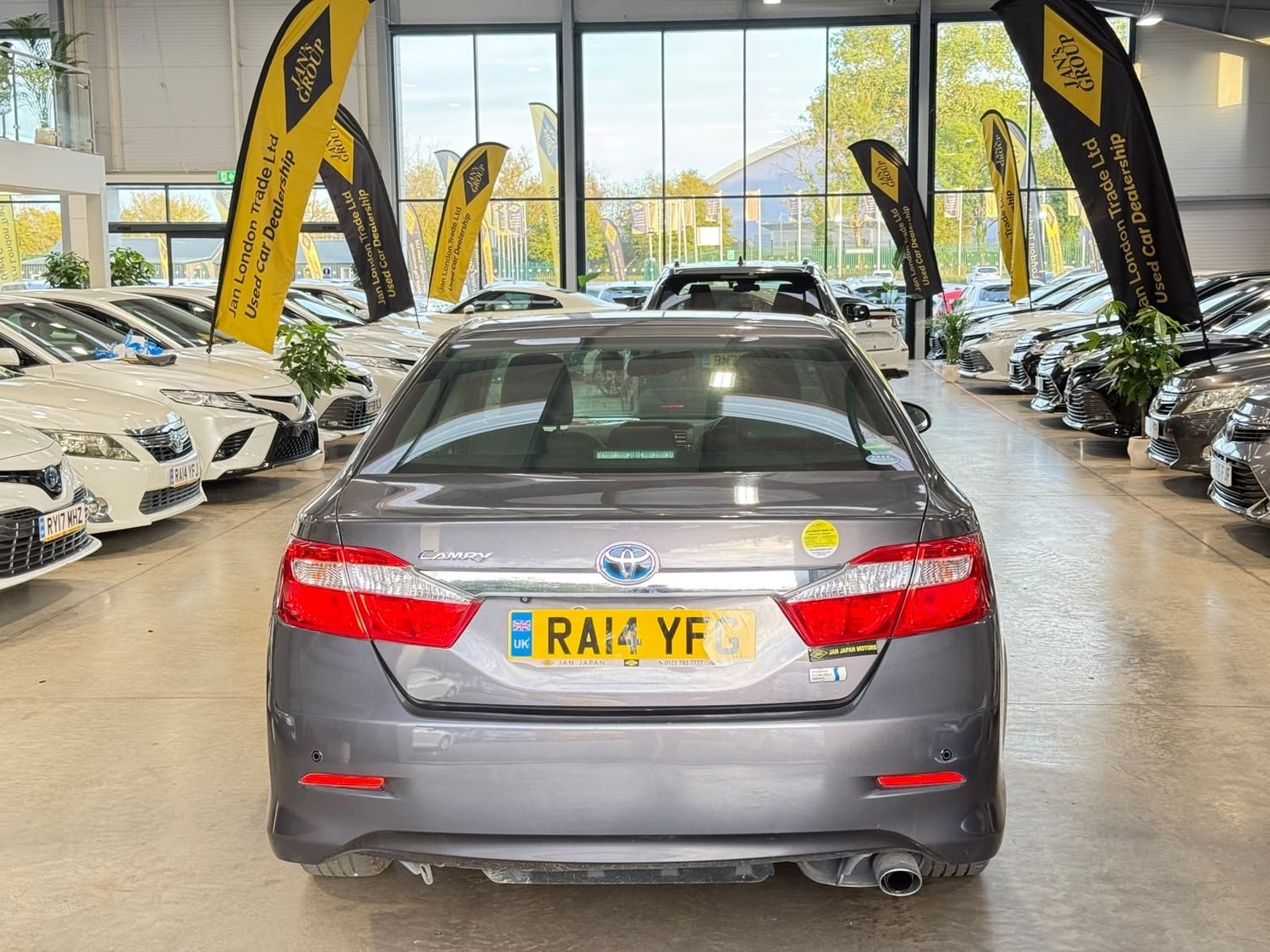 Toyota Camry 2014 - Cars in Reading