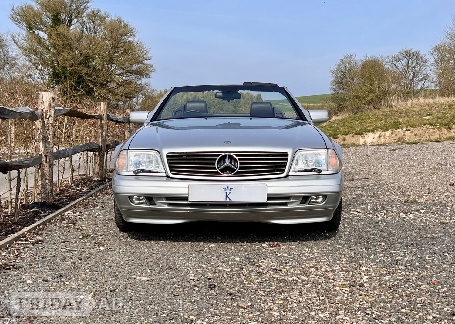 Mercedes-Benz SL 1996 - Cars in Reigate