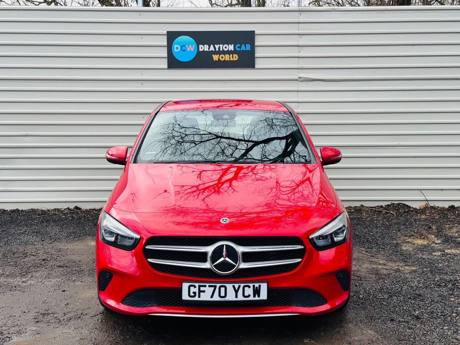 [ berth ]Mercedes-Benz B Class