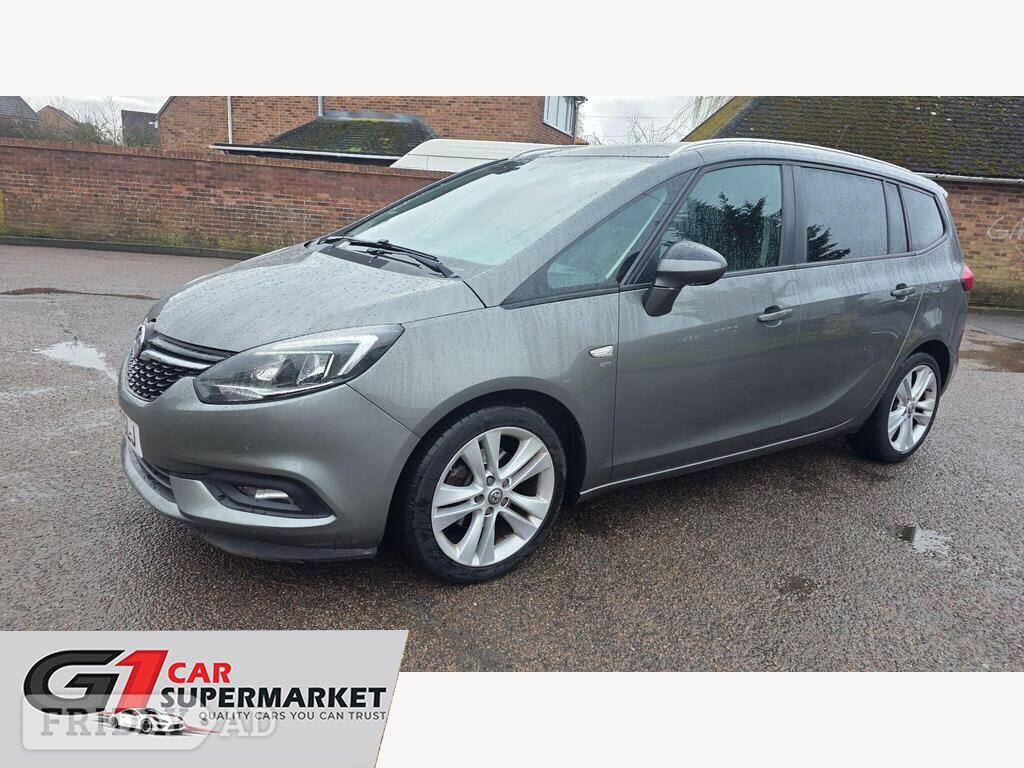 [ berth ]Vauxhall Zafira Tourer