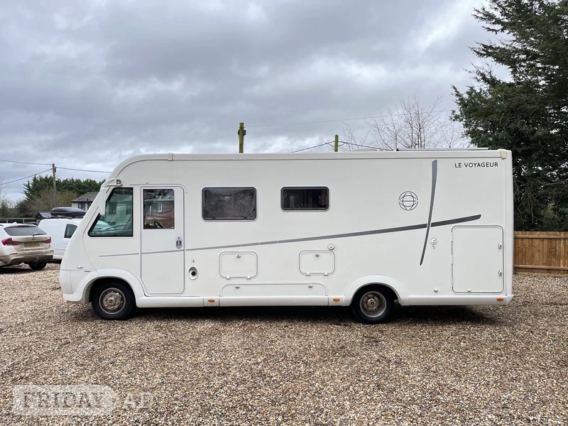 Le Voyageur LVX 855 2013 for sale - Motorhomes & Caravans in Halstead