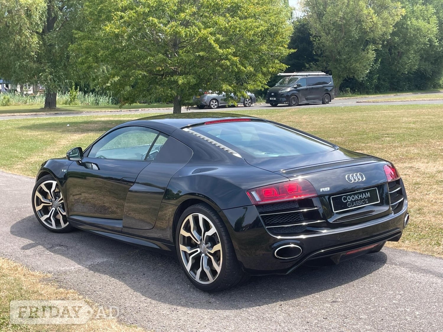 Audi R8 2011 - Cars in Maidenhead