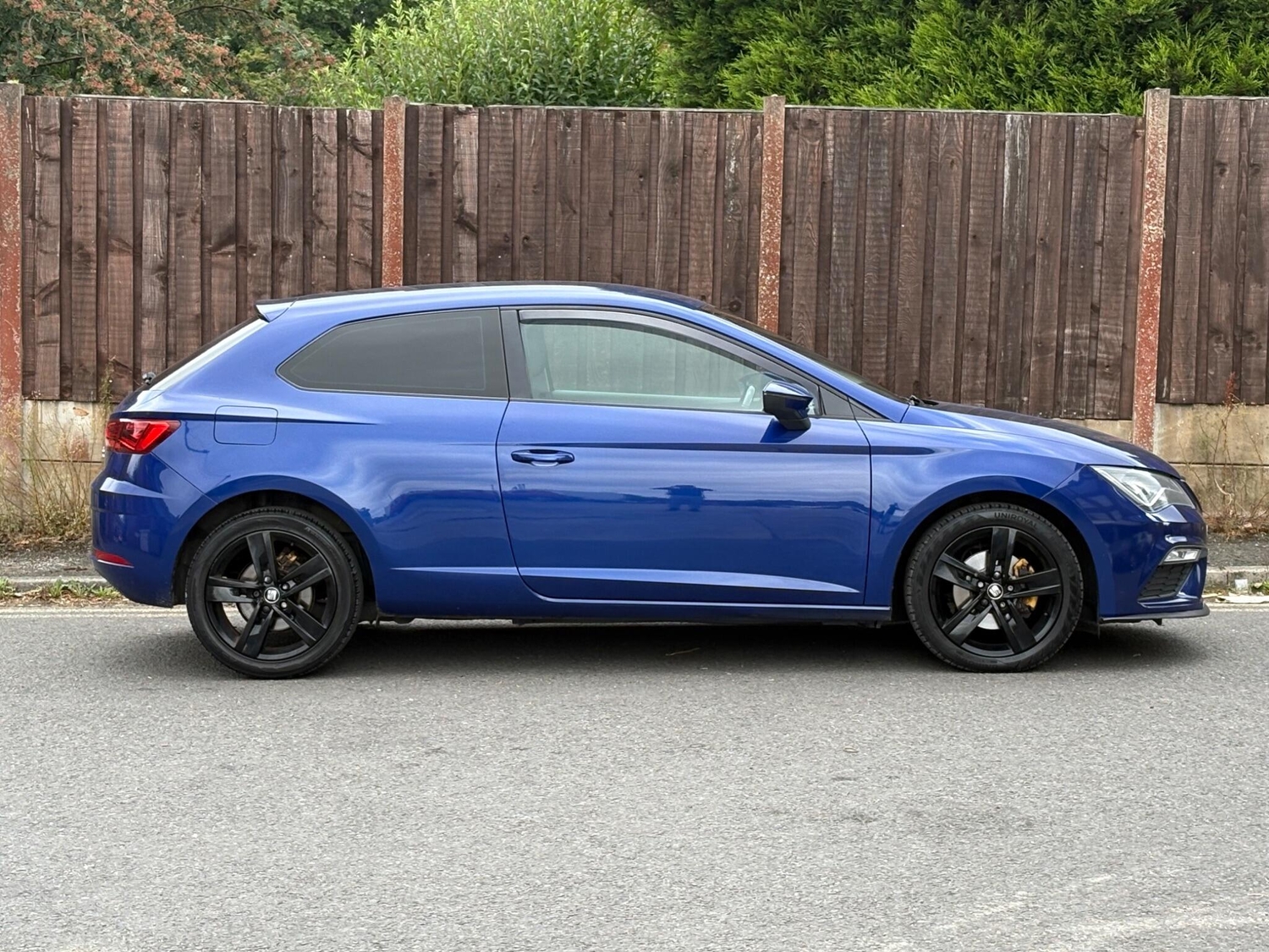 SEAT Leon 2017 - Cars