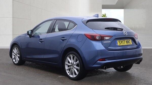 Mazda 3 2017 - Cars