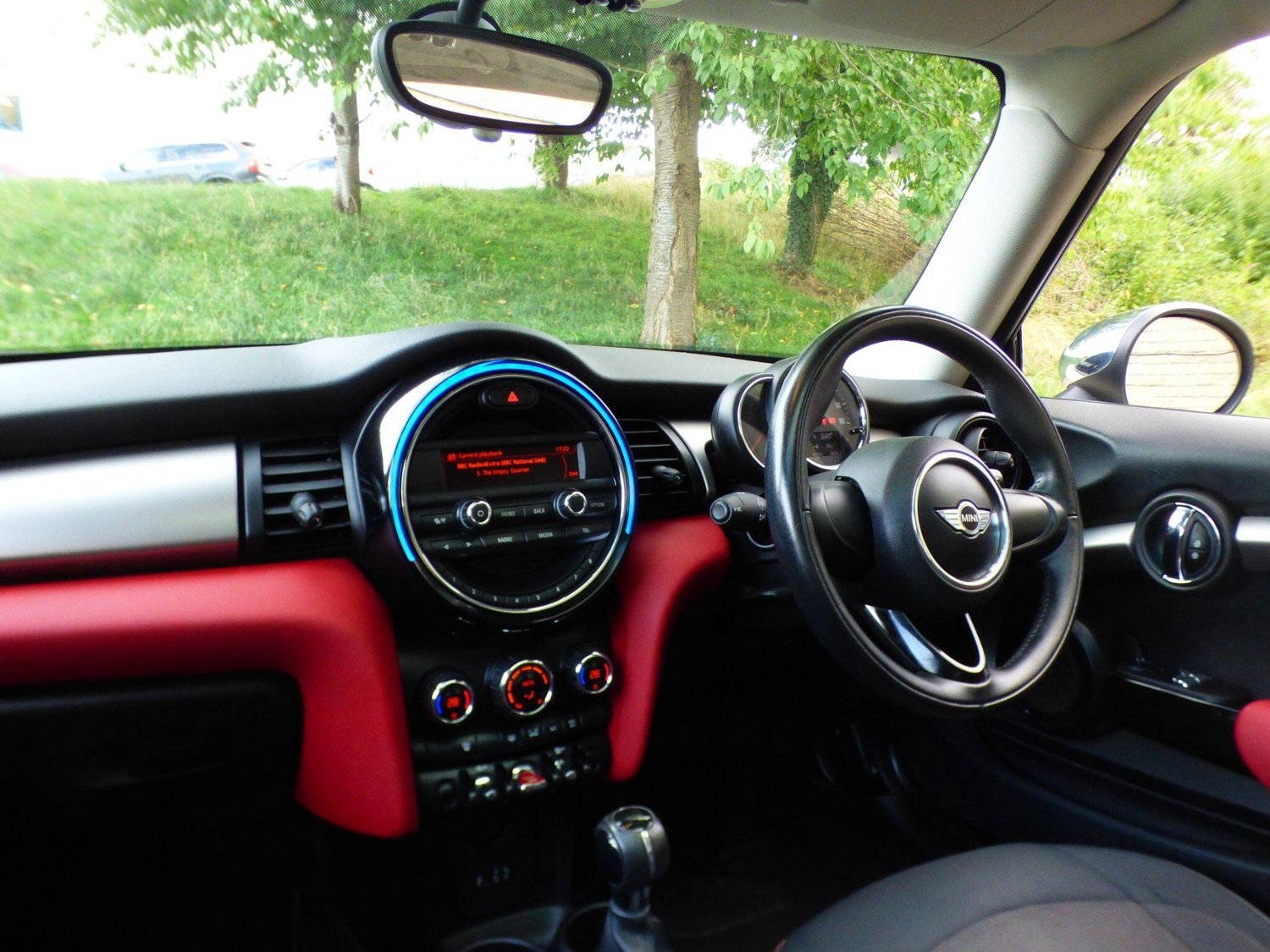 [ berth ]Mini Hatch