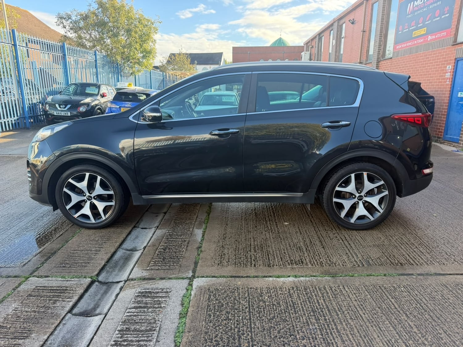 [ berth ]Kia Sportage