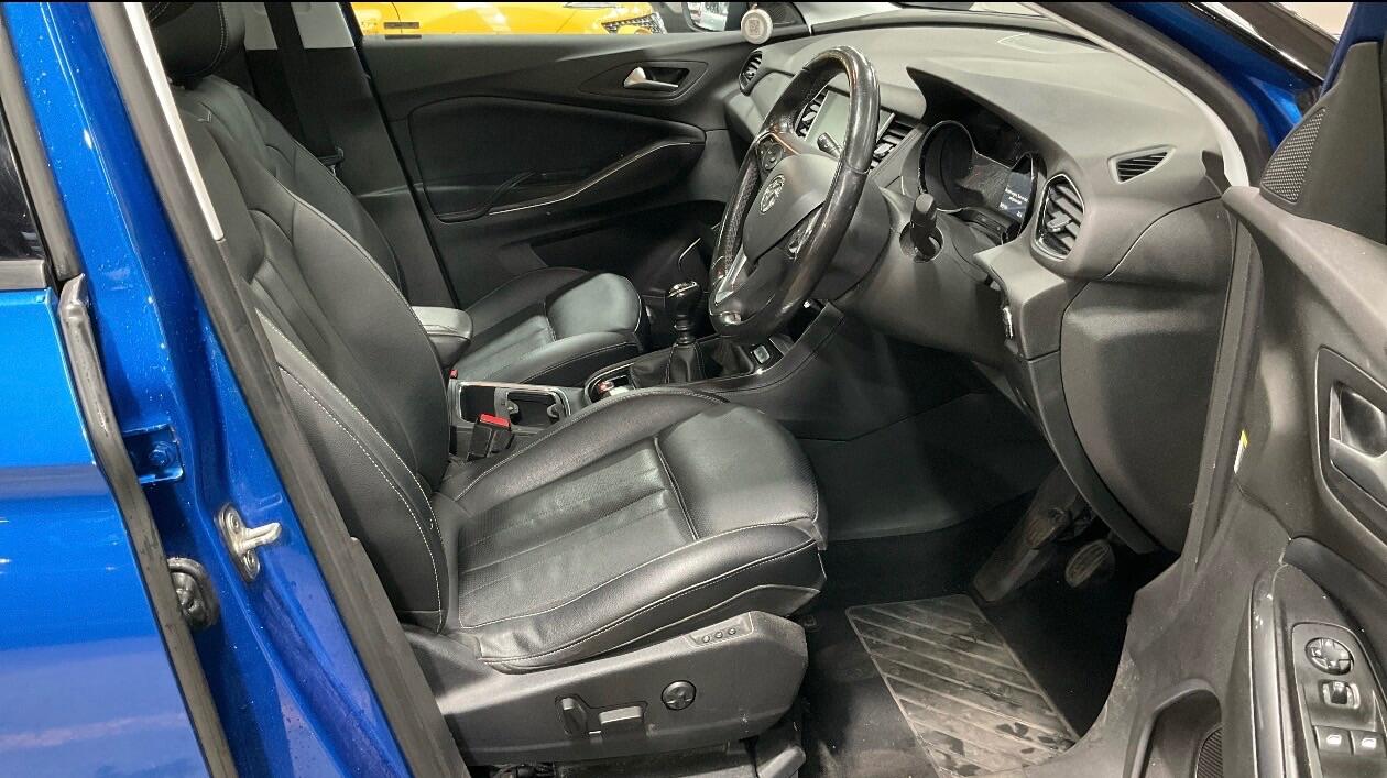 Vauxhall Grandland X 2018 - Cars in Solihull