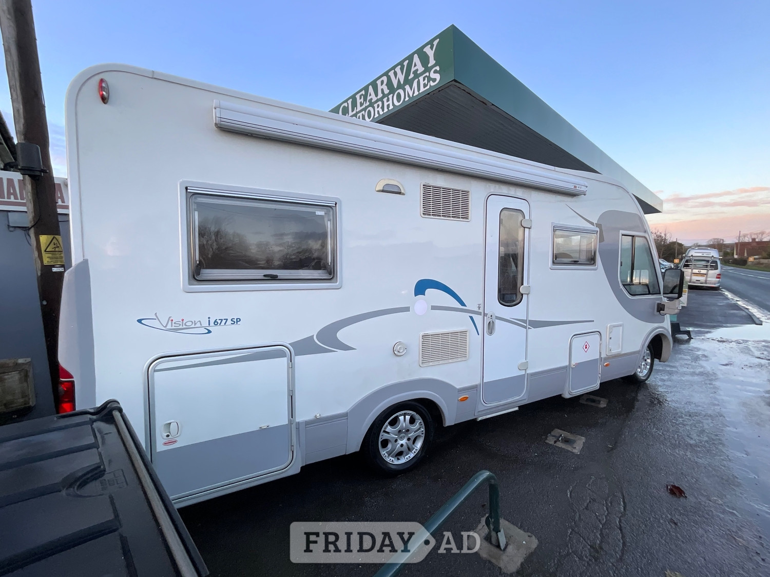 Adria Vision I 677 SP 2007 - Motorhomes & Caravans in Somerton