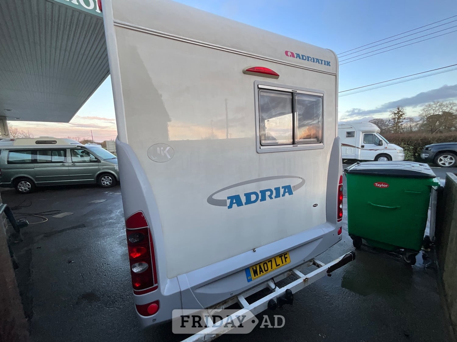 [ berth ]Adria Vision I 677 SP