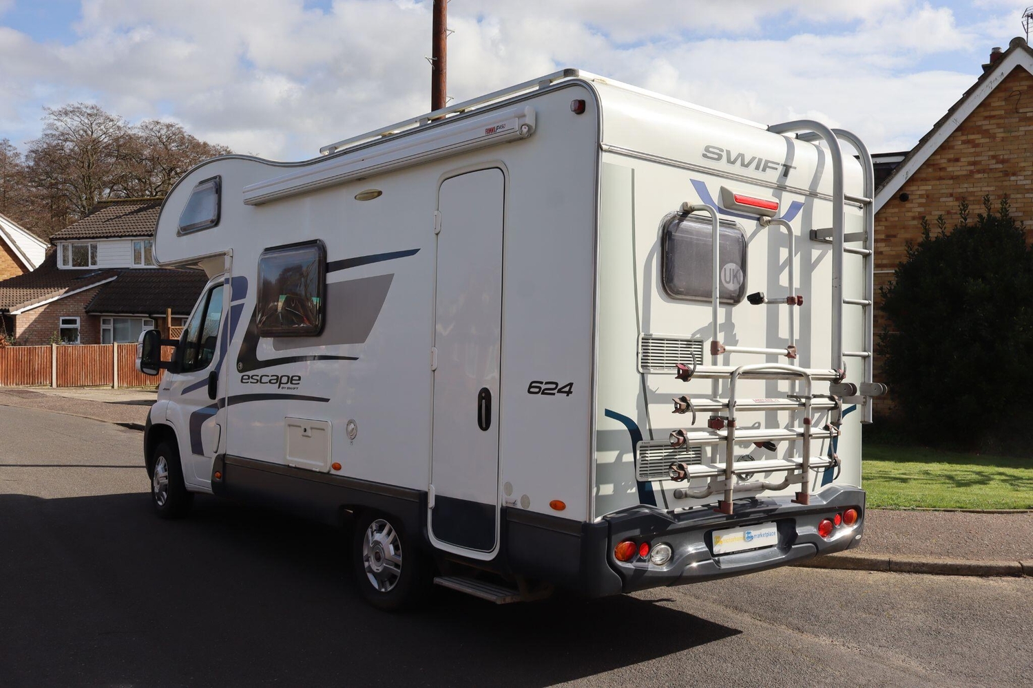 [5 berth ]Swift Escape 624