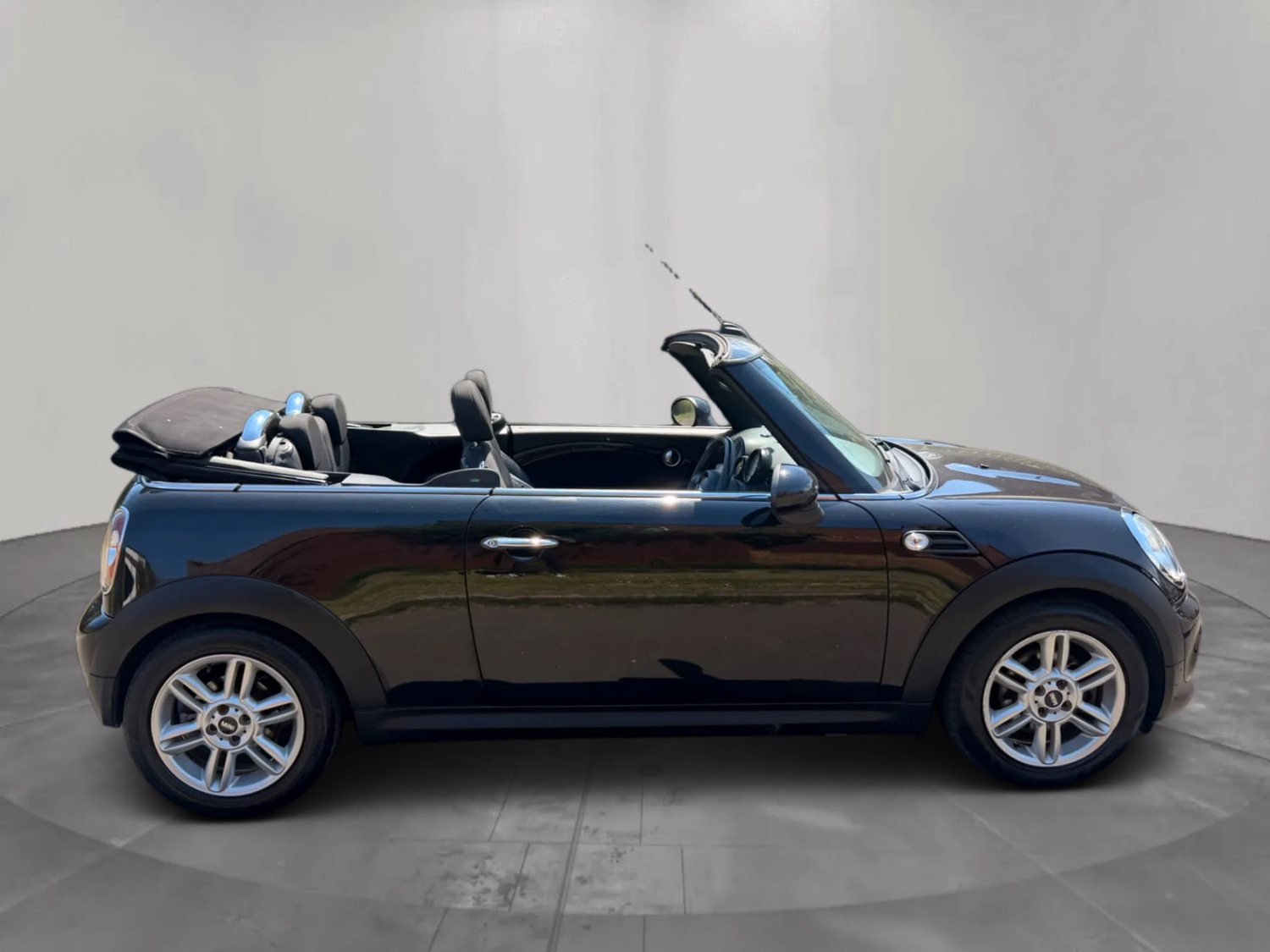 Mini Convertible 2014 - Cars