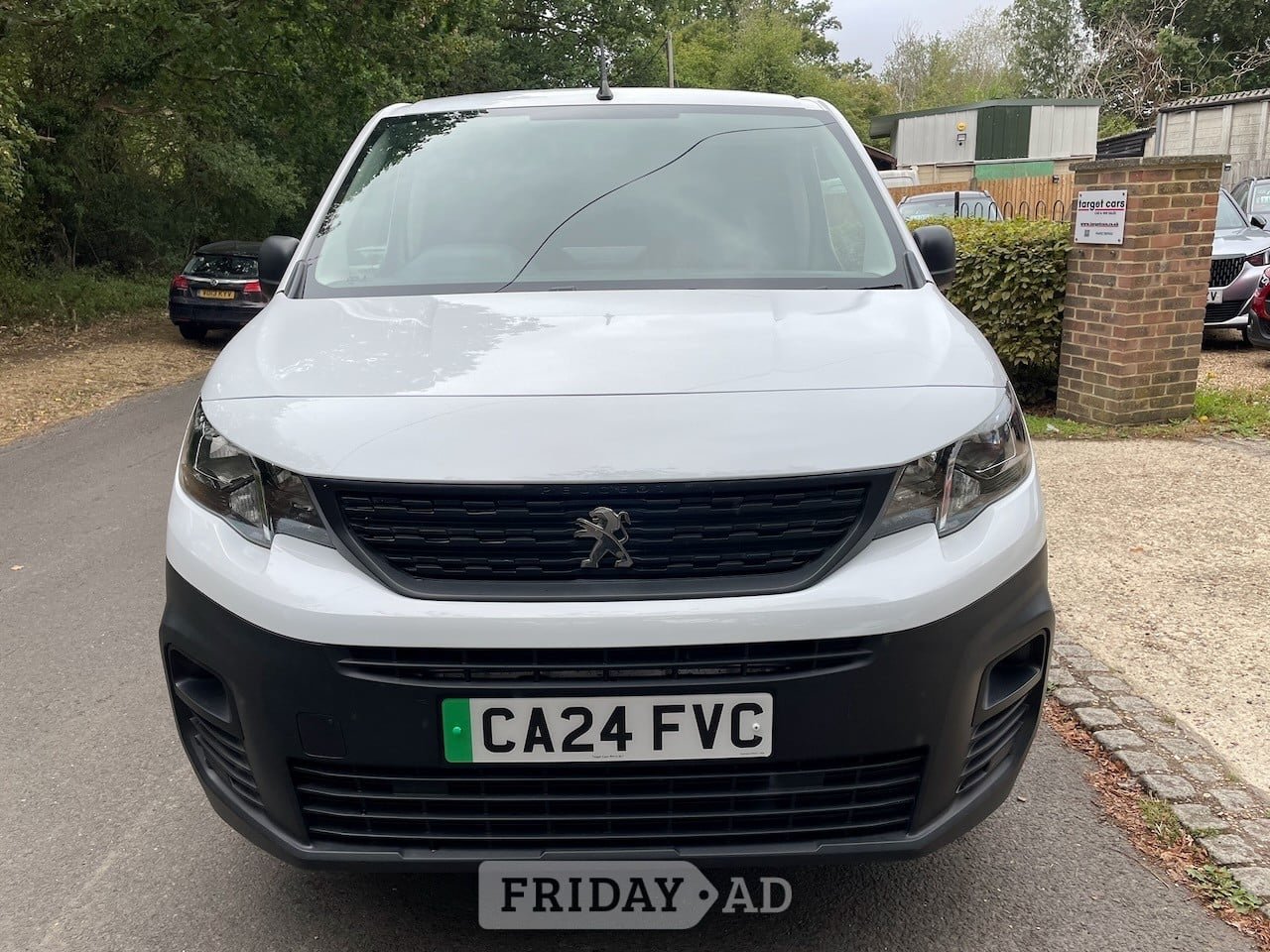 Peugeot e-Partner 2024 - Vans & Commercial Vehicles