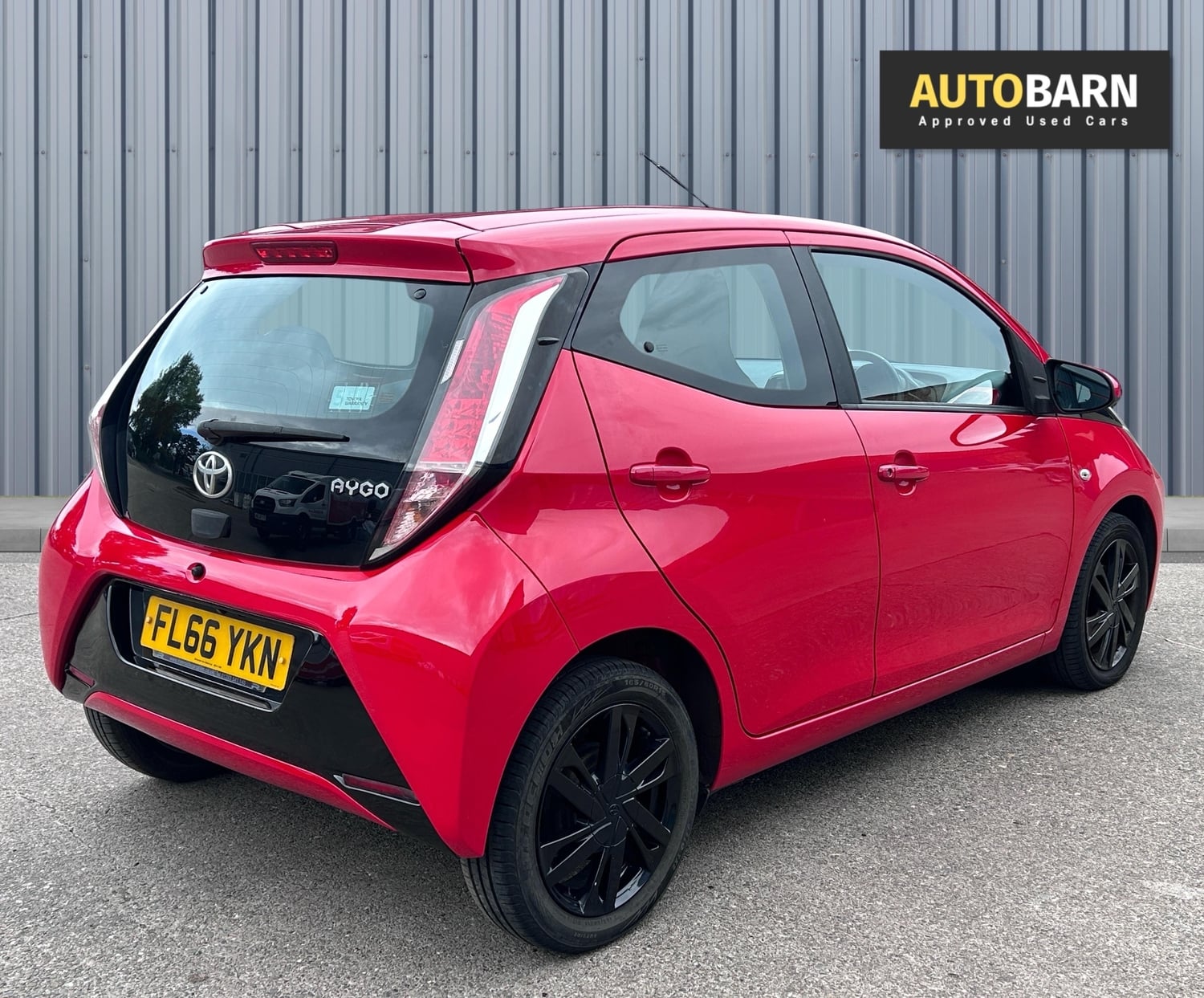 Toyota Aygo 2016 - Cars