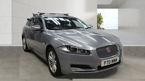 [ berth ]Jaguar XF