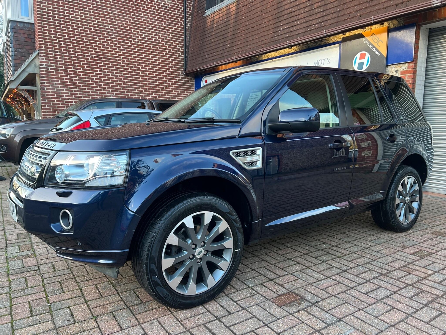 Land Rover Freelander 2 2014 - Cars