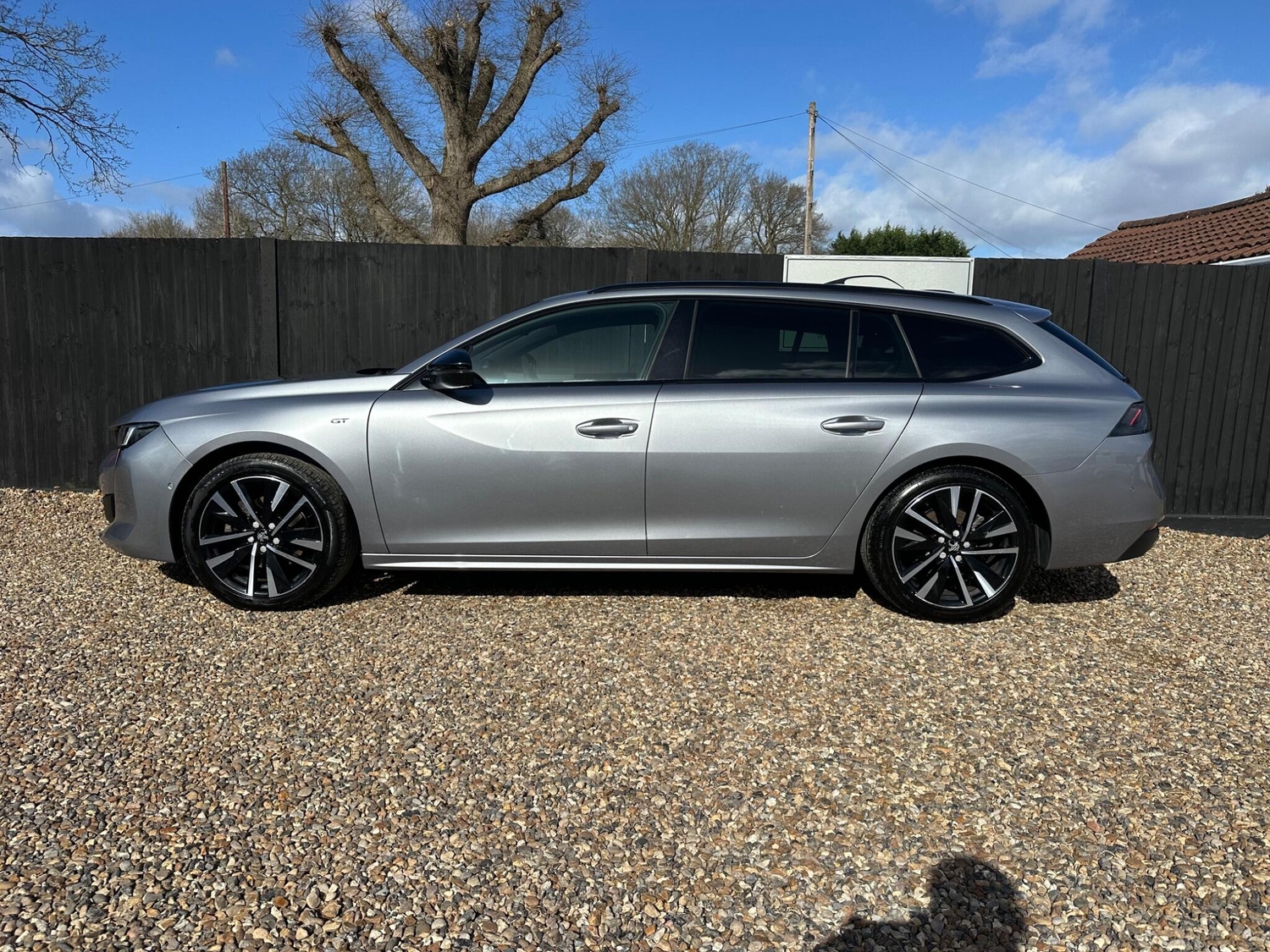 [ berth ]Peugeot 508 SW