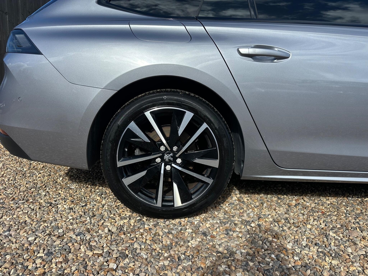 Peugeot 508 SW 2023 - Cars