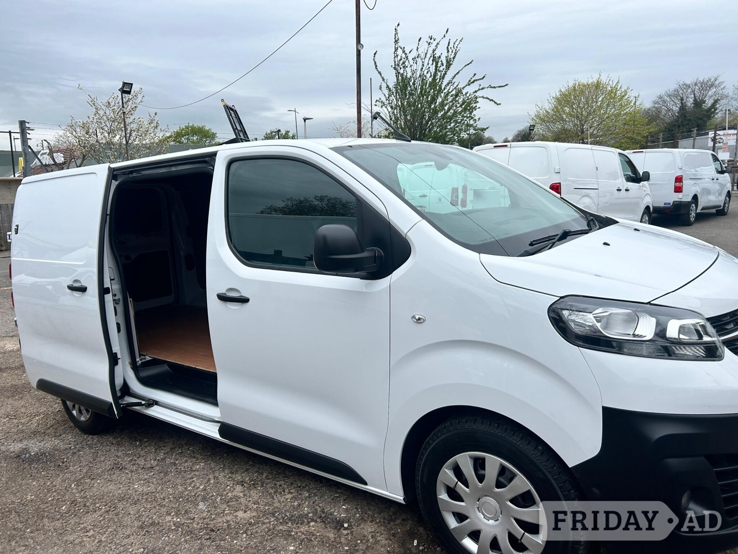 Vauxhall Vivaro 2022 - Vans & Commercial Vehicles in Rochester