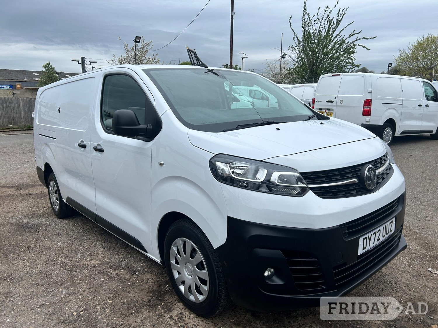Vauxhall Vivaro 2022 in Rochester